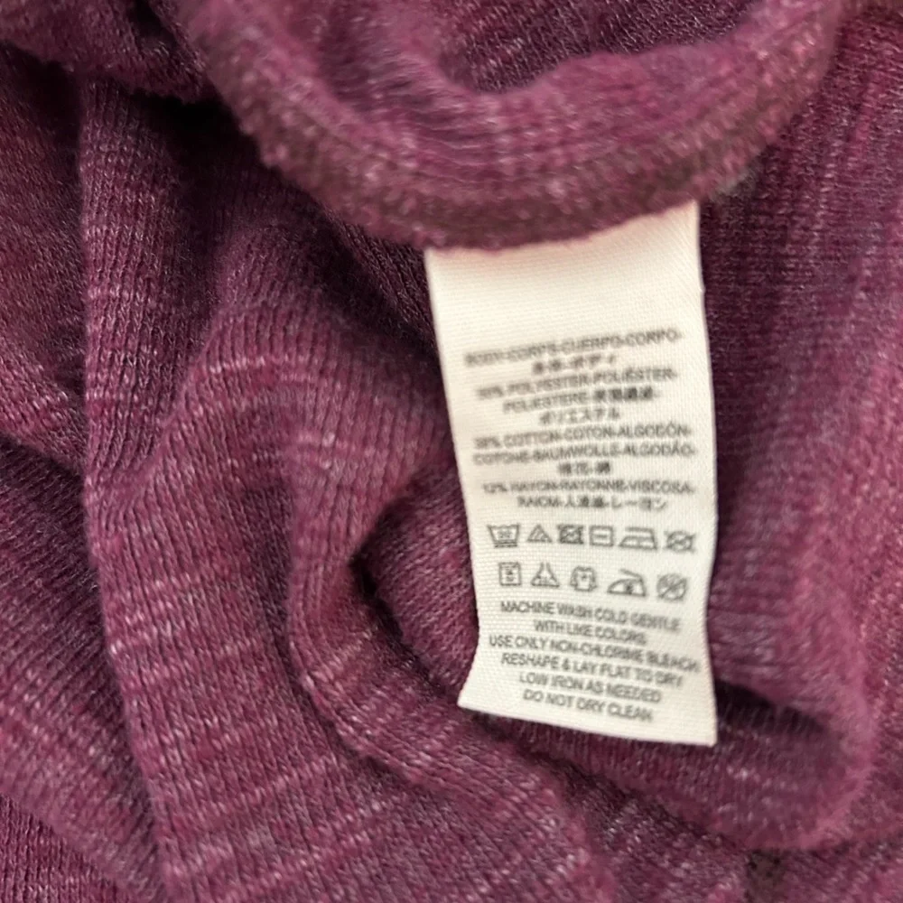 Free people funnel neck Plum pullover